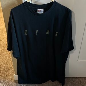 90’s Nike Men's Black Tee with Logo